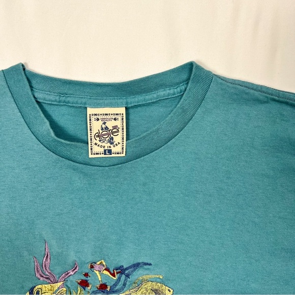 Vintage 90’s Outer Banks T Shirt - Picture 6 of 6